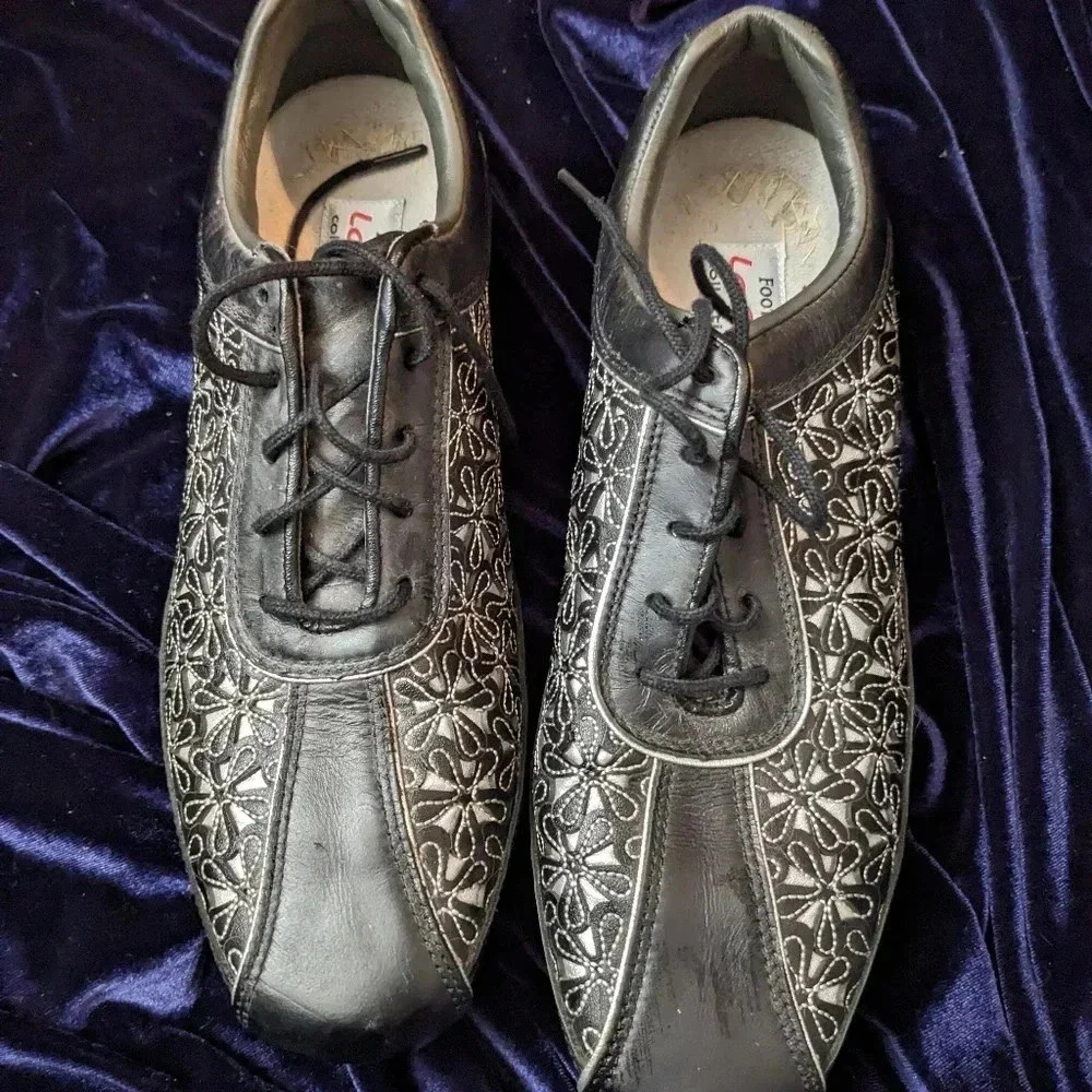 Footjoy Woman's LoPro Collection Golf/Athletc Shoes Blk Floral Laser Cut Sz. 7.5
